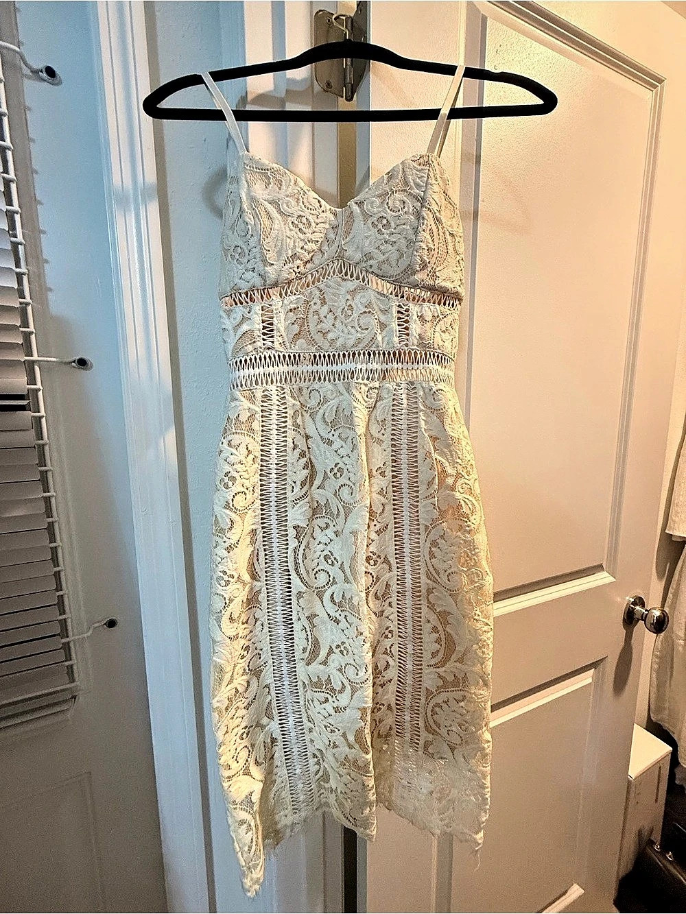 Fashion Nova Floral Lace Mini Dress in White Size Medium Like New